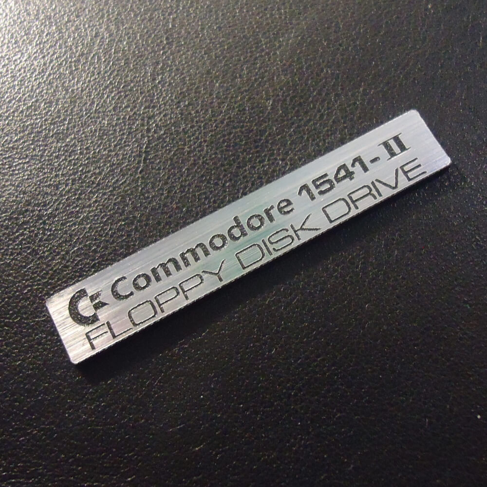 Commodore 1541 Label Decal Badge Logo Silver 44mm x 9mm [252b]