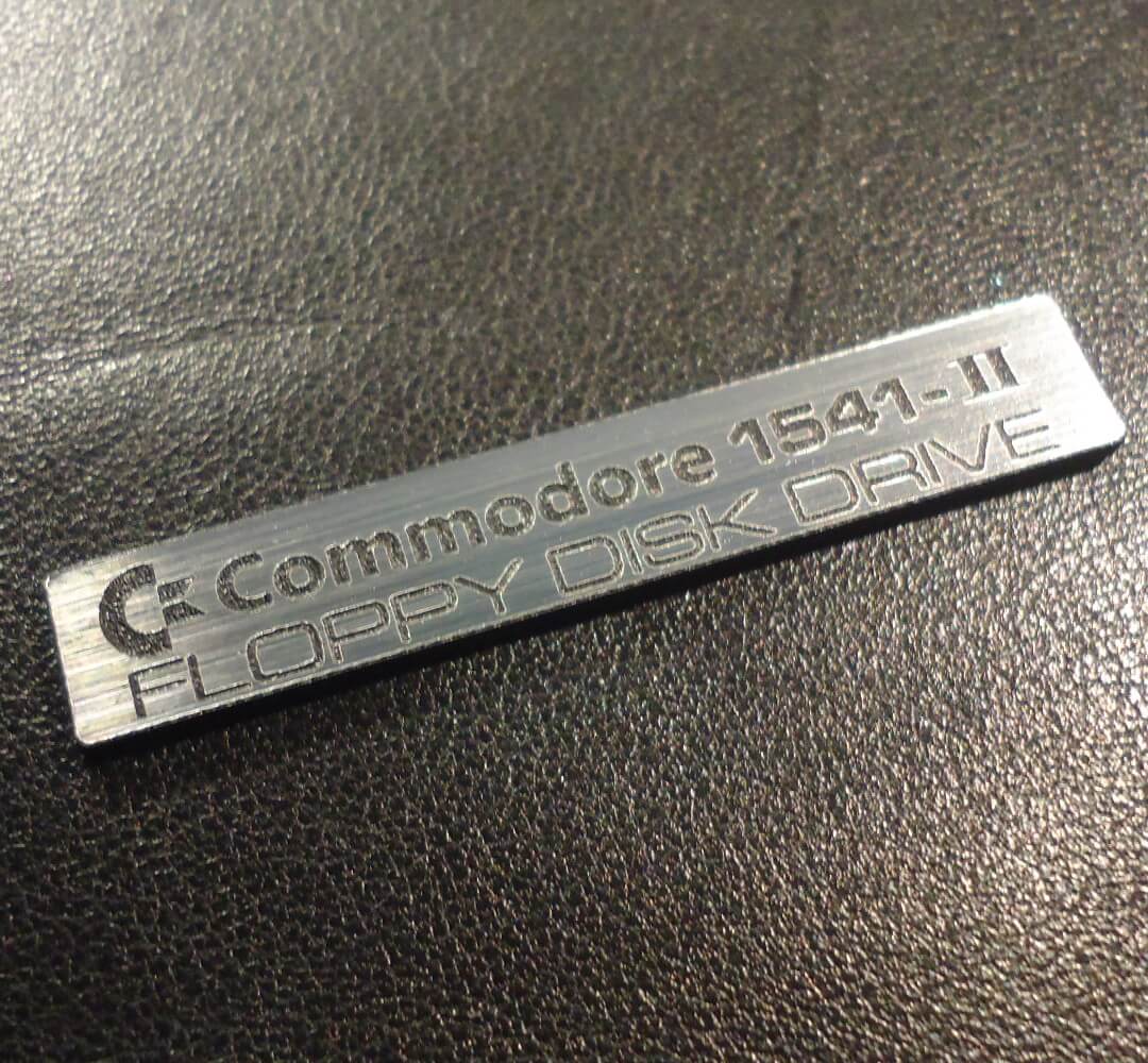 Commodore 1541 Label Decal Badge Logo Silver 44mm x 9mm [252b]