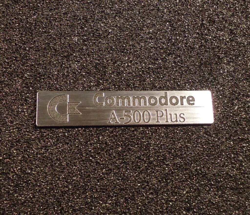 Sticker Commodore Amiga 500 Plus Logo Badge 68 x 14 mm [247]
