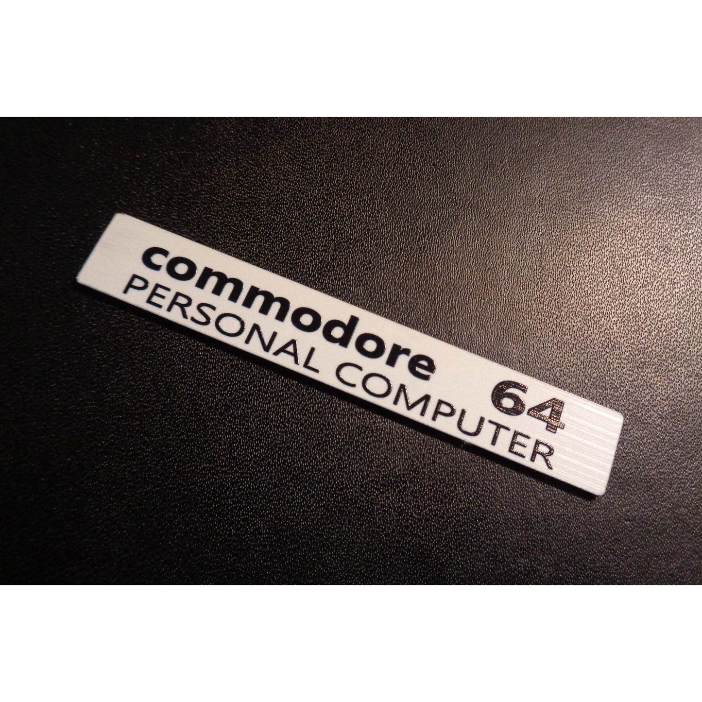 Sticker Commodore C64 Black White Logo Badge [242e]