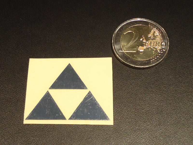 Zelda Triforce Label / Aufkleber / Sticker / Badge / Logo 26 x 35mm[259]