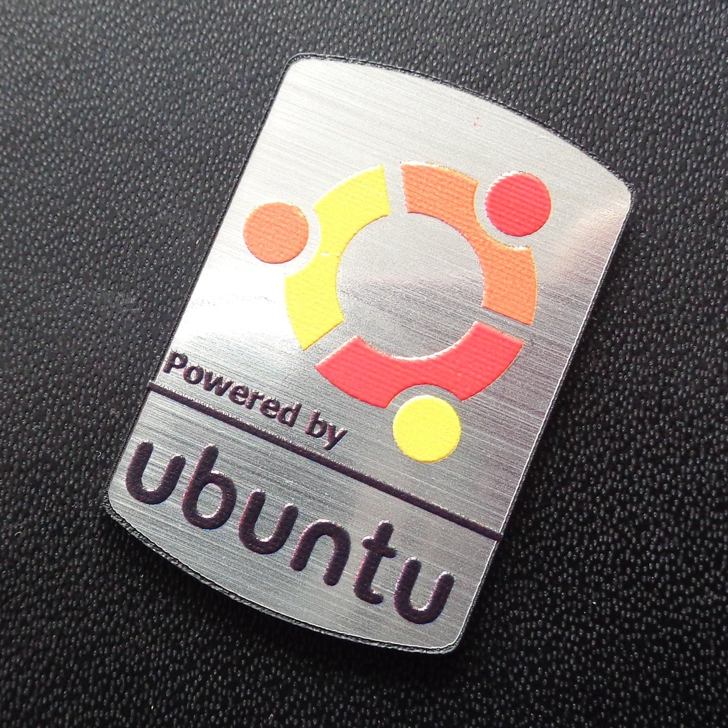 Sticker Ubuntu Label Badge Logo 1,9cm x 2,8cm [308b]