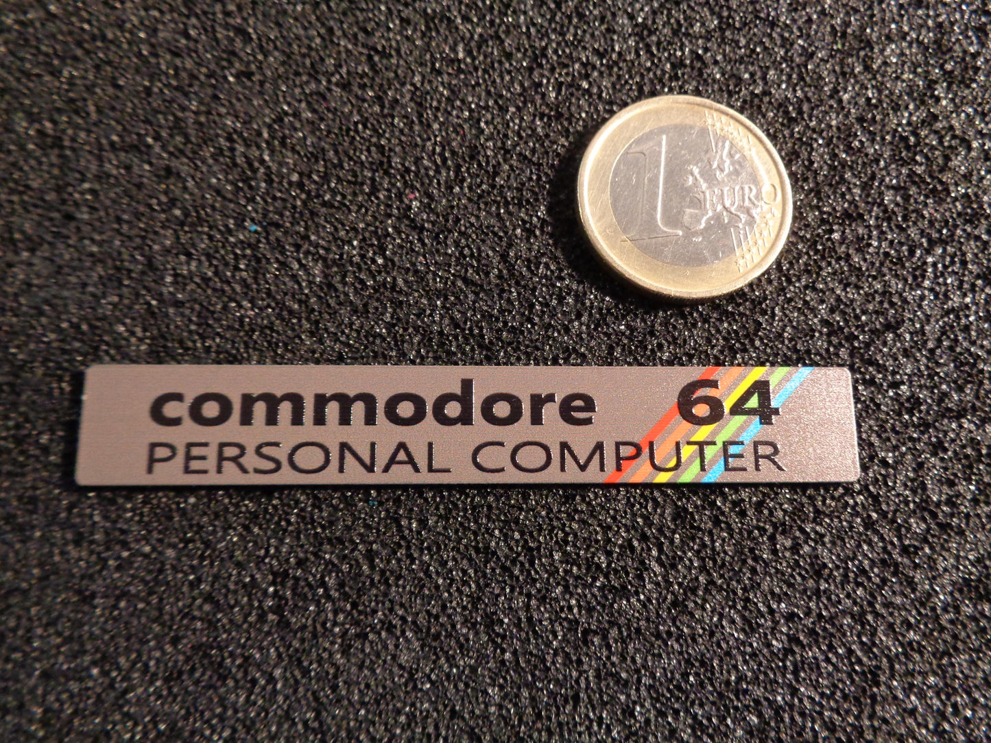 Sticker Commodore C64 Color Label Badge Logo 7,7cm x 1,2cm [242i]