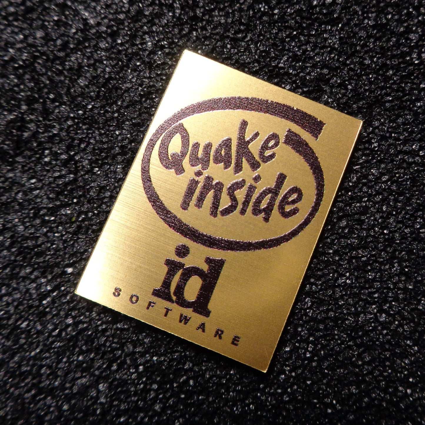 Sticker Quake Retro PC Case Logo Label Decal Sticker Badge [493c]