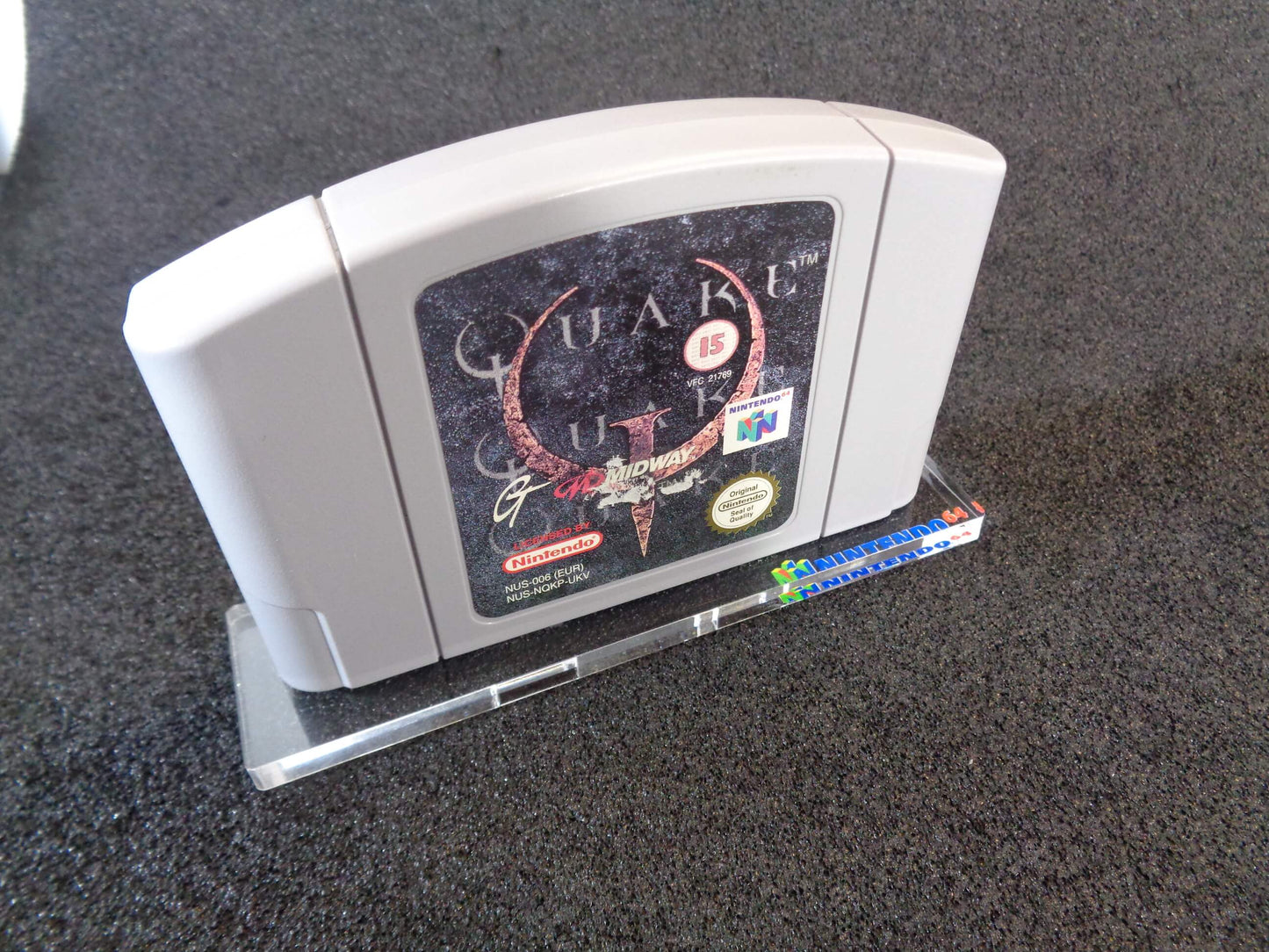 N64 Game Cartridge Display Stand [921]