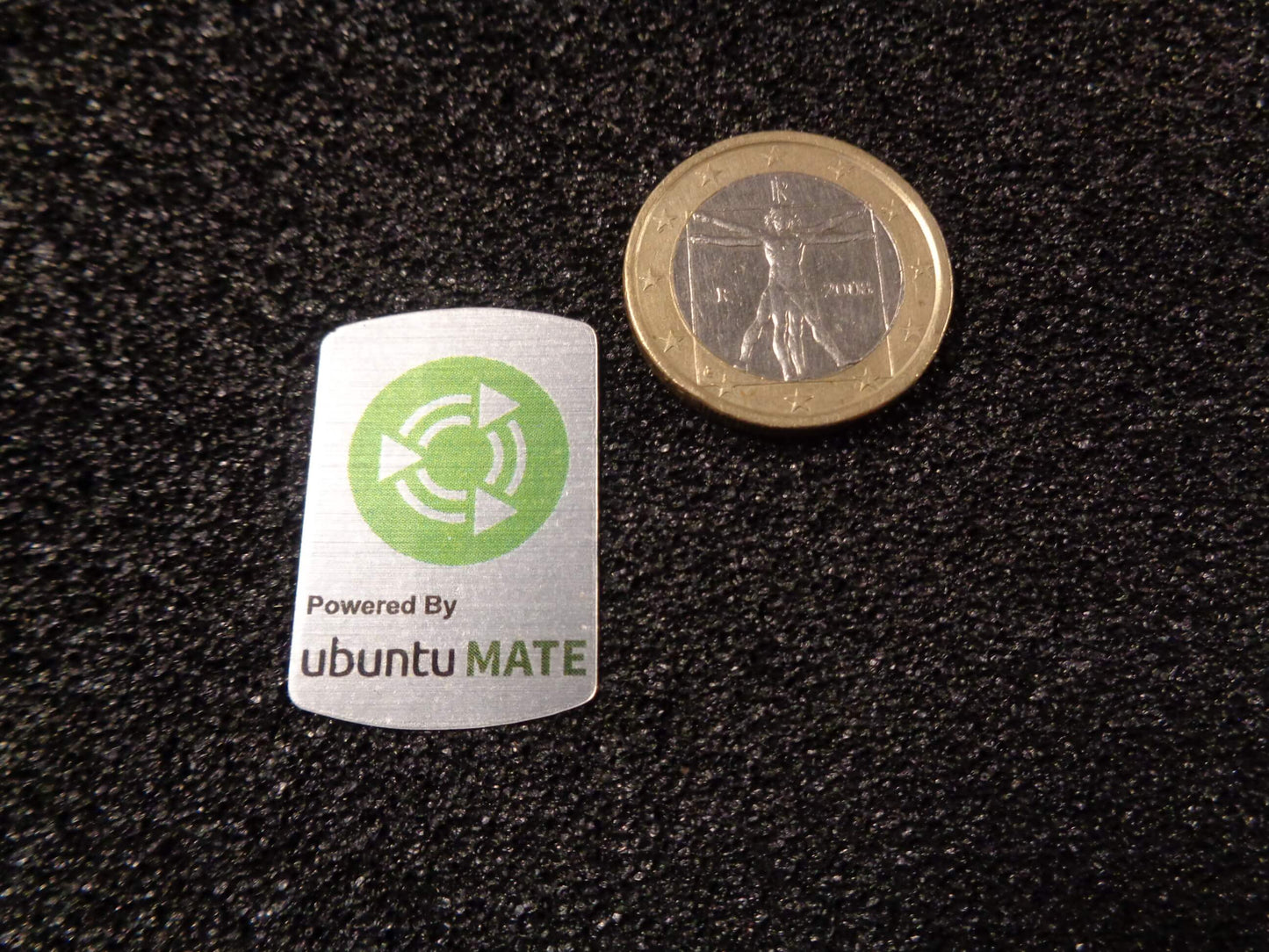 Sticker Ubuntu Mate Logo Badge 1.9cm x 2.8cm [529]