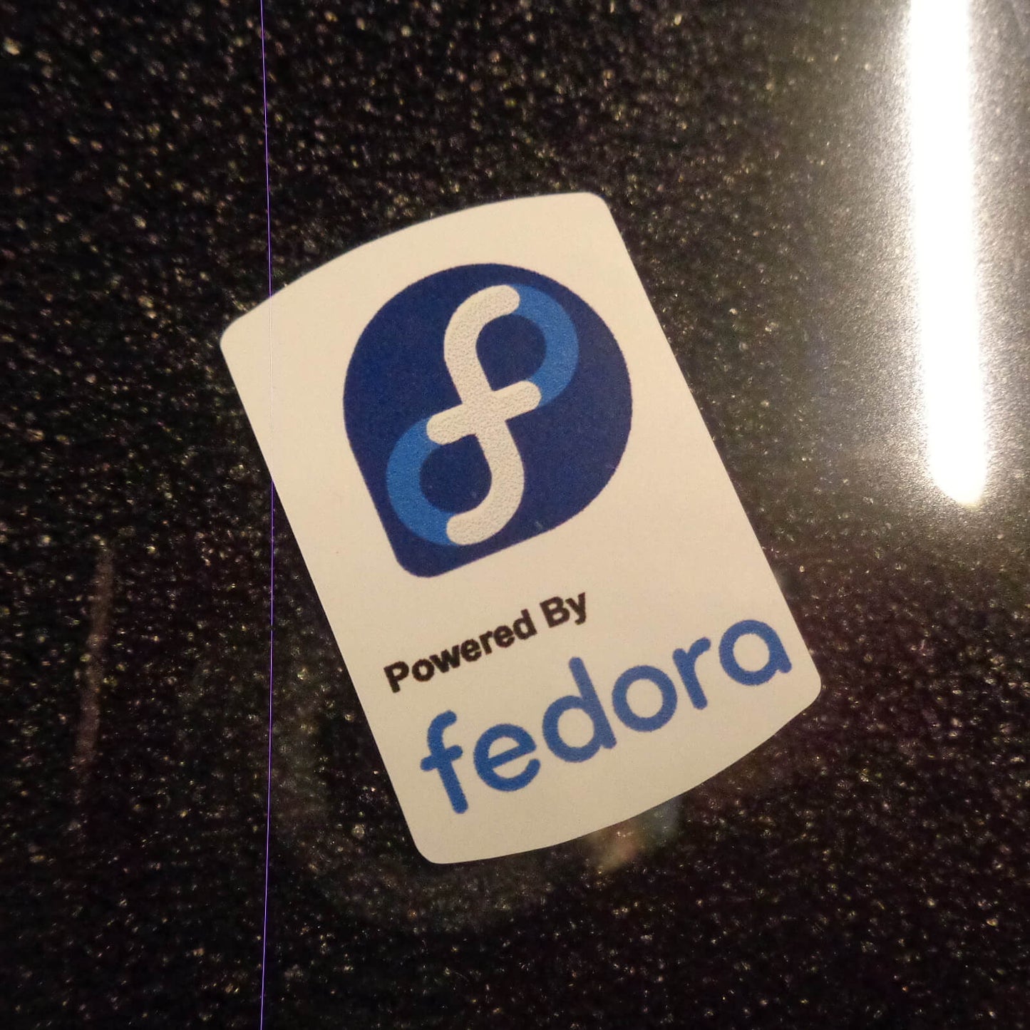 Sticker Fedora Logo Badge 1.9cm x 2.8cm [809]
