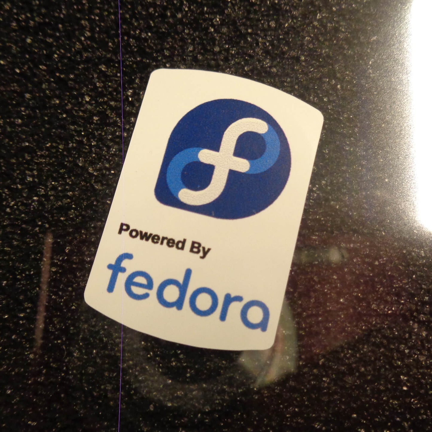 Sticker Fedora Logo Badge 1.9cm x 2.8cm [809]