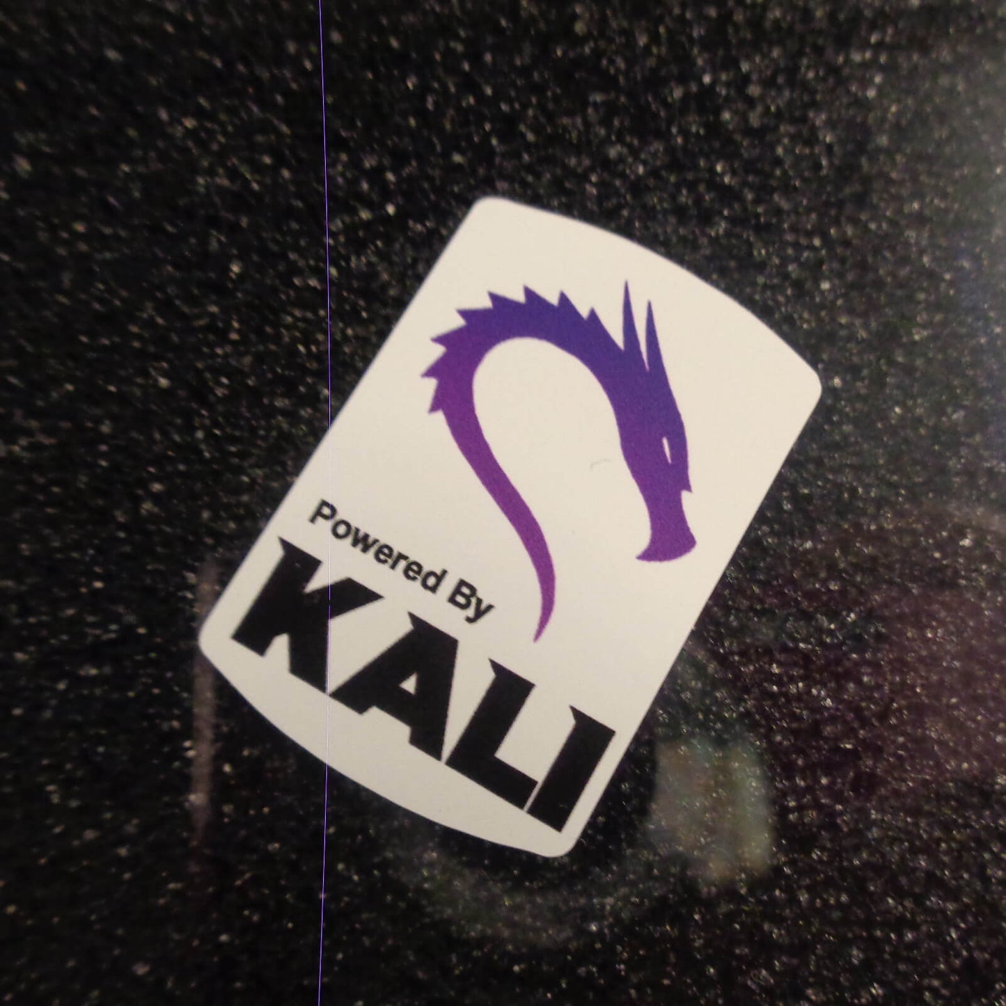 Kali Backtrack Sticker Logo Label Badge 1,9cm x 2,8cm [808b]
