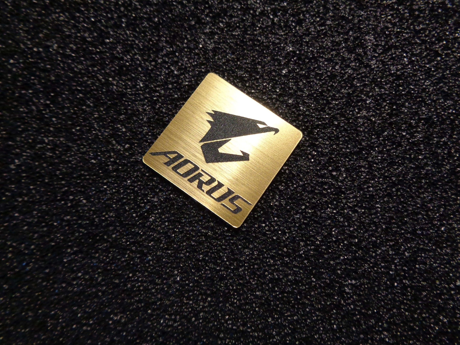 Gigabyte Aorus Gaming DECAL
